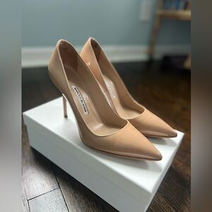 Manolo Blahnik BB Pumps (37)
